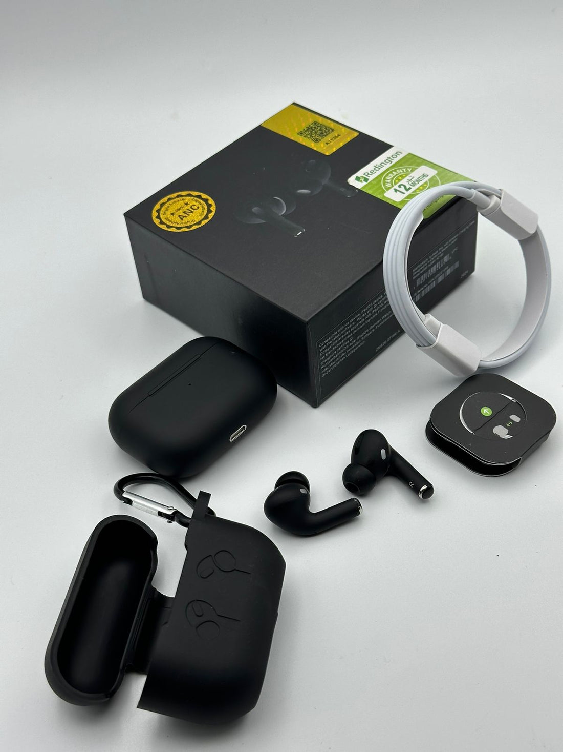 Premium Wireless Bluetooth Earbuds - HD Sound - Deep Bass Fast Charging